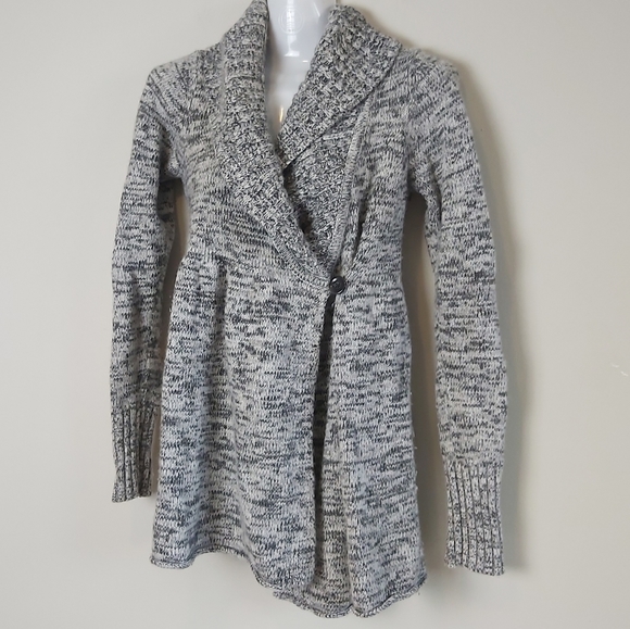 Talula Aritzia Wrap Cardigan Lambswool Cashmere Blend Gray S - Picture 2 of 13